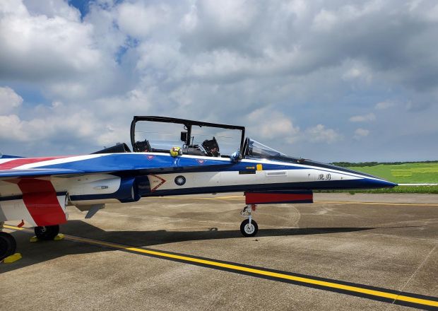 Indigenous fighter plane program officially launched-T-BE5A Brave Eagle